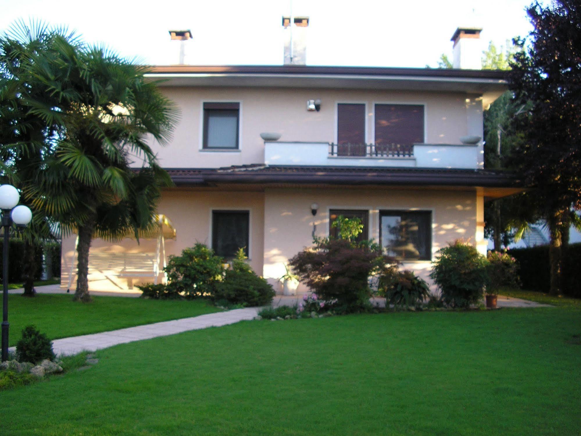 B&B Le Tre Grazie San Martino di Lupari Экстерьер фото